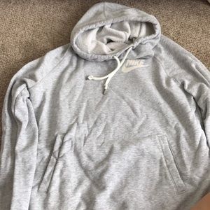 Nike sweatshirt with slouchy neck